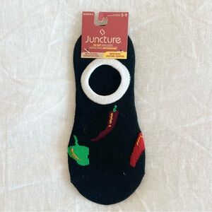 JUNCTURE Multi color peppers no show socks with silicone grip in black